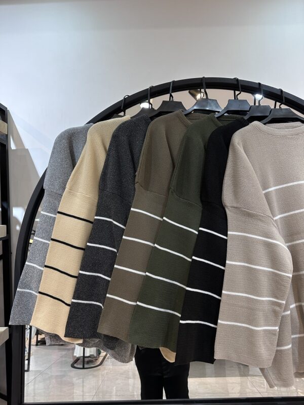 2024_10_01_21_25_IMG_0571-min ست بافت خطی ریز اسپرت  جذاب (33835) - Image 2