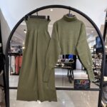 ست بلوز شلوار بافت یقه اکی استین فینگر (33718)