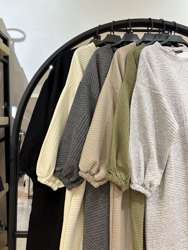 2024_10_24_20_35_IMG_0888-min پیراهن دورس  فول کیفیت طرح نامنتظم(34038) - Image 2