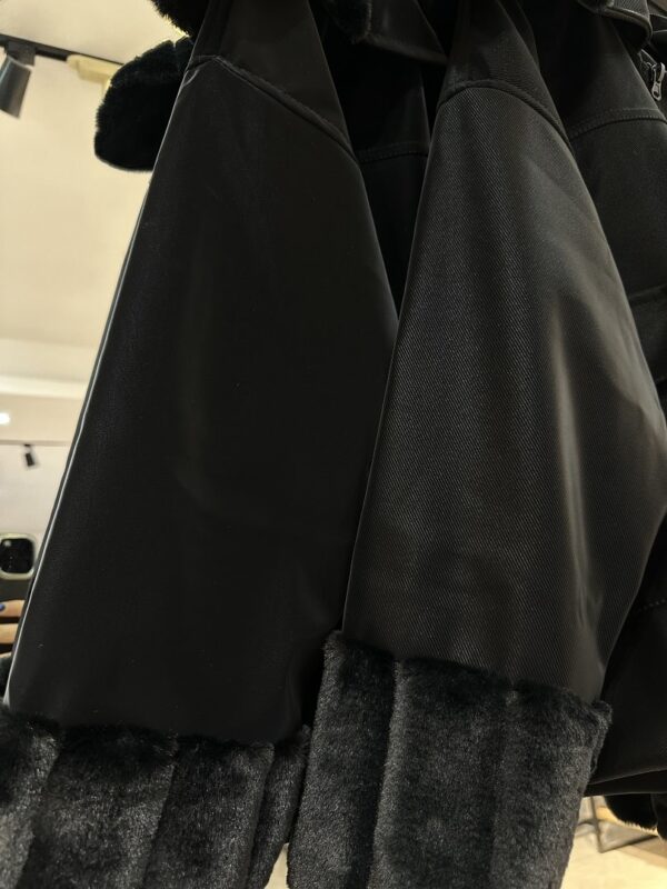 کاپشن چرم سیلیکونی ترکیبی با پوست (34118) - Image 2