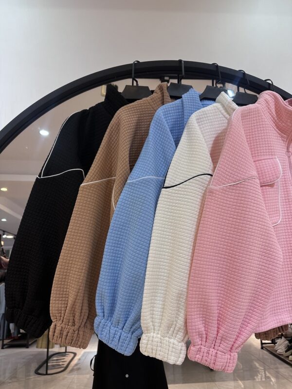 ست بیسکوییتی مغزی دوزی شلوار گت دار (34207) - Image 2