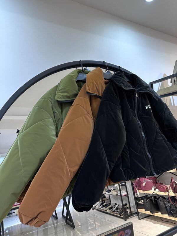 کاپشن سیلیکونی پرادا با قیمت اف (34325) - Image 2