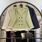 کالکشن بهاره کت دیپلمات کجراه پایین چین طرح مه گل (34389)