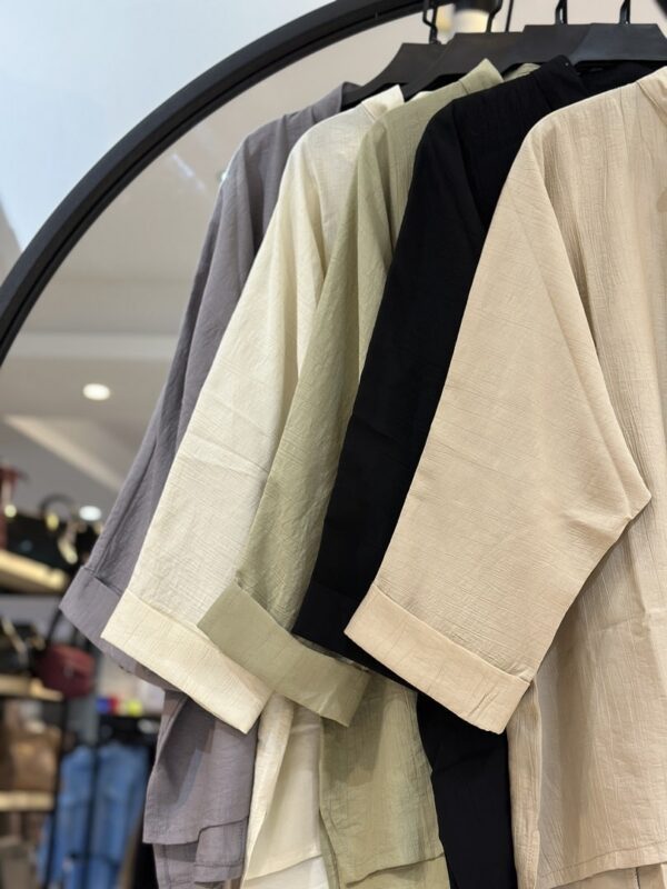 شومیز زارا جلو دکمه مخفی یقه دکمه (34422) - Image 2