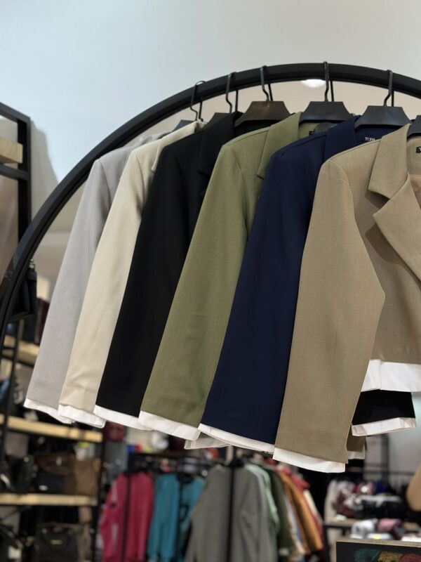 ست کت و شلوار کرپ ترک هلیا (34479) - Image 2