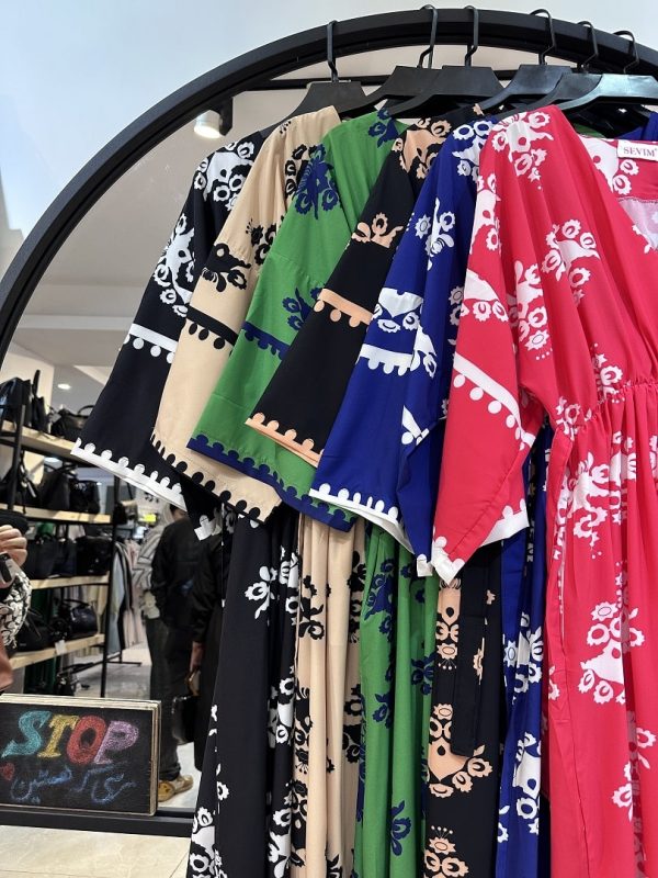 پیراهن بوگاتی طرح گلی (34668) - Image 2