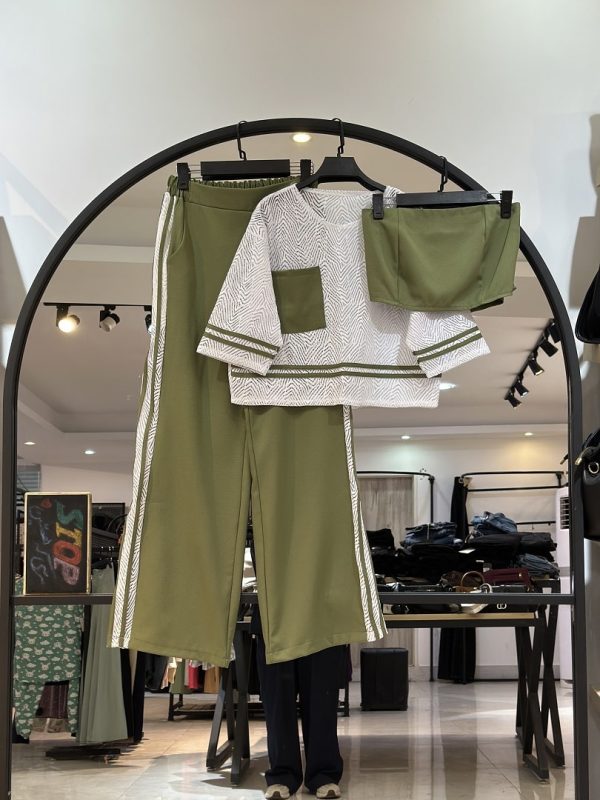 2025_05_13_14_40_IMG_5298-min ست سه تیکه فشن (35144) - Image 1