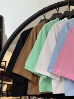 کراپ تیشرتی سوپر پنبه بدون یک درصد مواد طرح گلها (35781) - Image 2