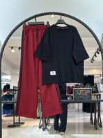 ست تیشرت نخ پنبه و شلوار گلکسی سه خط (35435) - Image 7