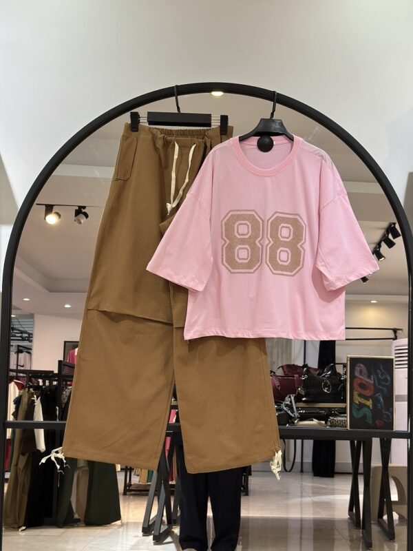 ست تیشرت پنبه براش و شلوار بگ کتان 88 با ضمانت جنس و تنخور (35484) - Image 2