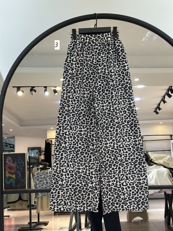 شلوار کرپ پلنگی با اف خفن (35577) - Image 3