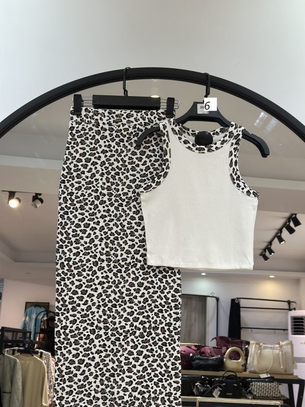 ست کراپ تاپ  دامن پلنگی (35584) - Image 6