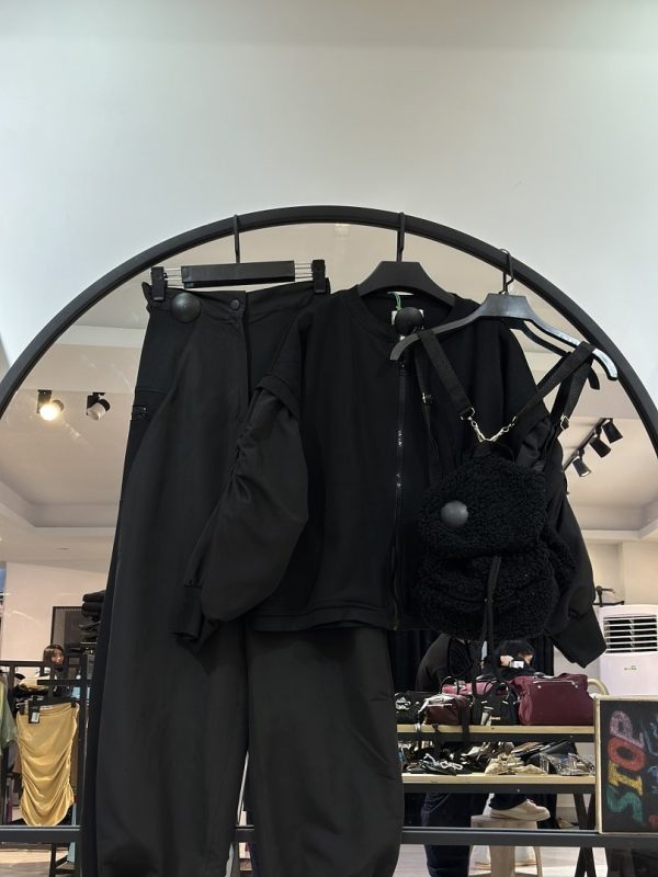 ست سه تیکه دورس تو کرکی ترکیبی و شلوار تی سی و کوله پشتی تدی (35702) - Image 2