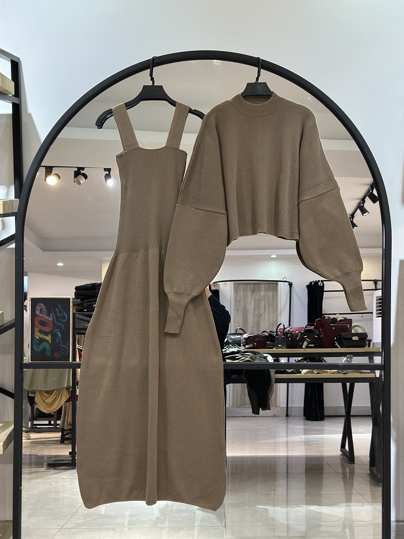 2025_09_23_17_59_IMG_2974-min ست بلوز رویه و پیراهن بافت دو بنده اندیا (35723) - Image 1