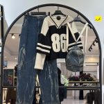ست سه تیکه شلوار جین و بلوز داخل پتویی و کوله جین  طرح 86(3748)