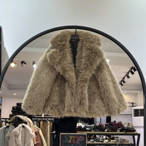 کت پوست دو یقه خز دار ایسن (35829)