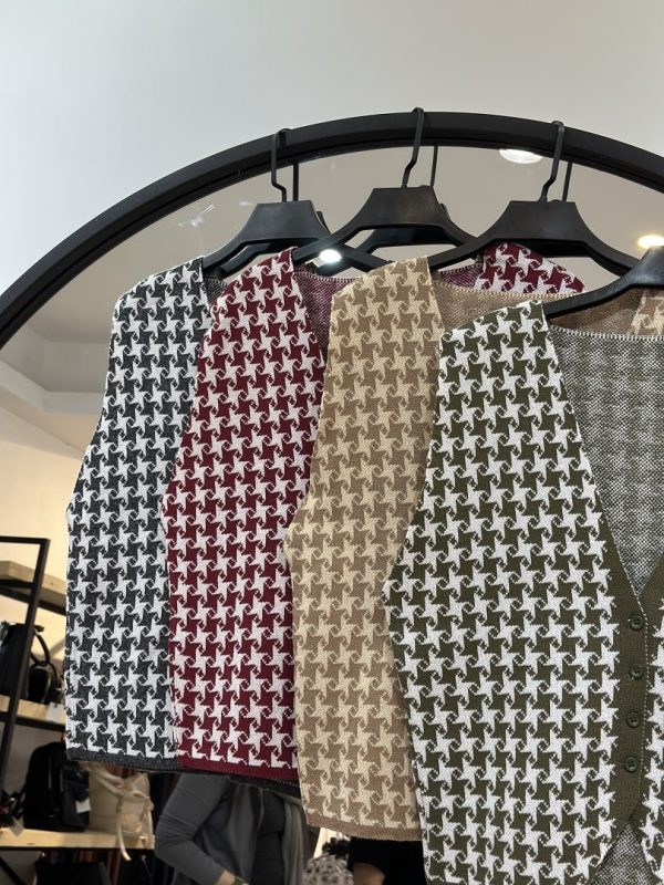 ست سه تیکه ژیله و یقه اسکی و شلوار پیچازی (35886) - Image 2