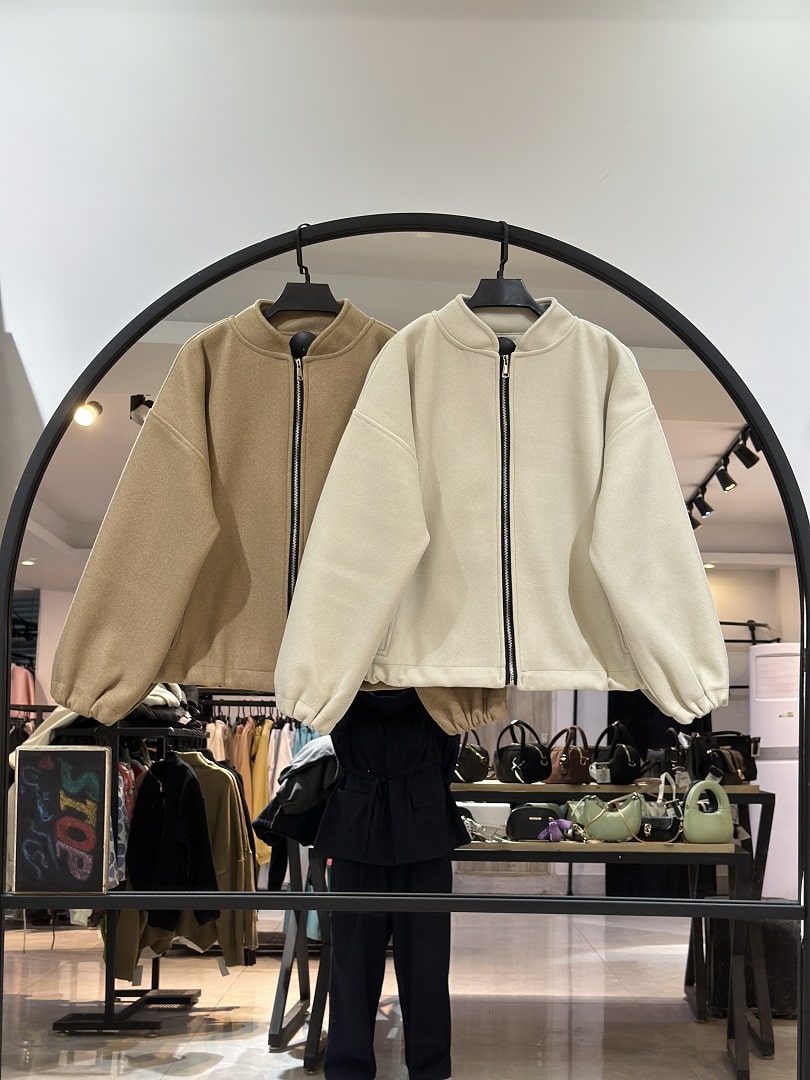 2025_11_11_15_13_IMG_6404-min بامبر فوتر جلو زیپ ملودی (36052) - Image 1