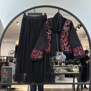 ست کت و دامن و شال گل سرخ (36071)