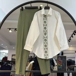 ست شومیز جلو گلدوزی و شلوار مام فیت لینن (35240)