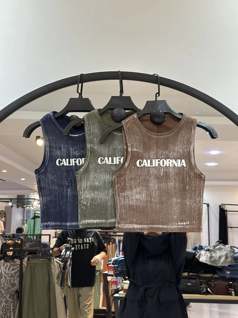 2025_06_15_18_49_IMG_7743 کراپ تاپ کبریتی چاپی کالیفرنیا (35338) - Image 1