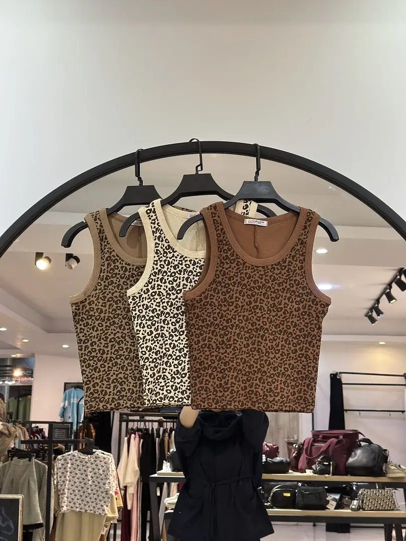 کراپ تاپ یقه گرد پلنگی (35563) - Image 1