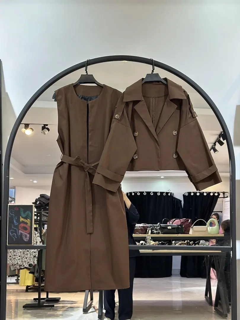 2025_10_11_18_40_IMG_4524-min بارانی کتان استانبول درجه یک کتی دو تیکه (35895) - Image 1