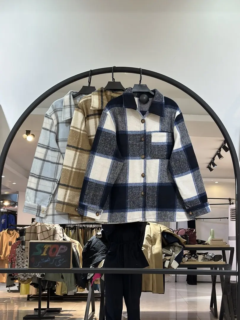 2025_10_11_19_56_IMG_4548-min شکت پشمی چهار خونه پینترسی (35898) - Image 1