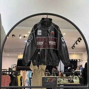 بامبرچرم تو کرکی فراری (36053)