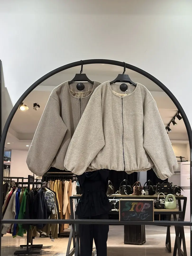 2025_11_13_17_45_IMG_6673-min بامبر فوتر موهر استر دار ایواز (36065) - Image 1